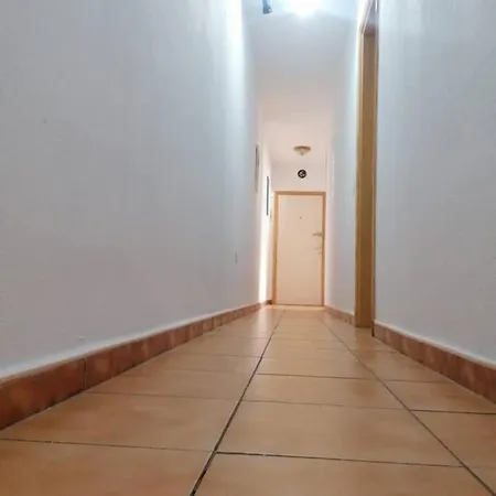 Remarkable 3-Bed Apartment In Puertito De Guimar
